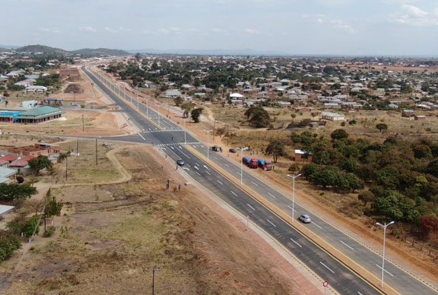 援贊比亞姆皮卡市政道路項目